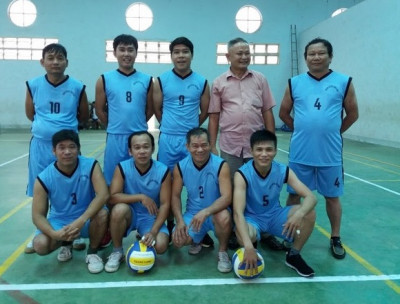 Giải bóng chuyền truyền thống chào mừng Ngày Nhà giáo Việt Nam 20/11/2016