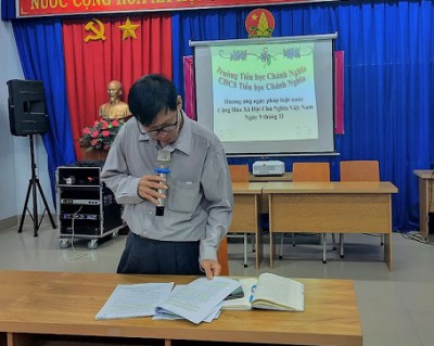 Hưởng ứng "Ngày pháp luật nước cộng hòa xã hội chủ nghĩa Việt Nam"