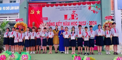 Lễ tổng kết năm học 2023 - 2024