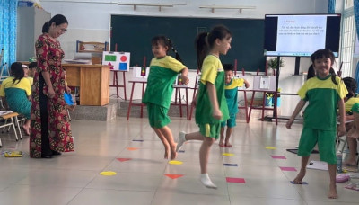 Chào cờ đầu tuần – Lan tỏa tinh thần học tập suốt đời