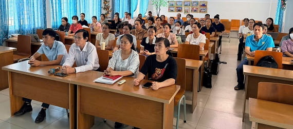 Học tập, quán triệt và triển khai thực hiện nghị quyết hội nghị lần thứ ba Ban chấp hành Trung ương Đảng khóa XIV