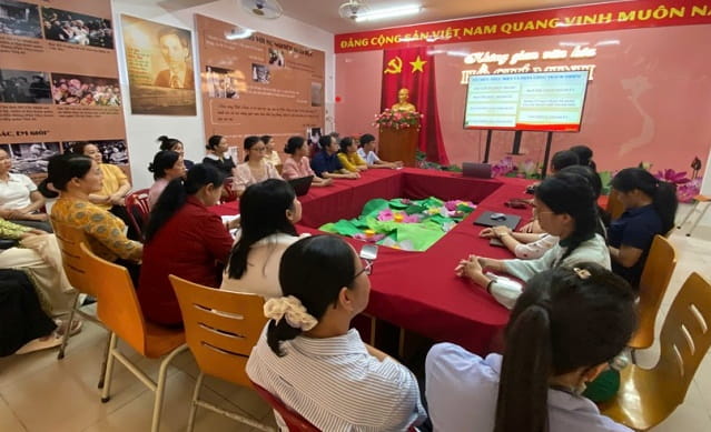 Chi bộ trường Tiểu học Chánh Nghĩa tham dự hội nghị quán triệt nghị quyết trung ương khóa XIV